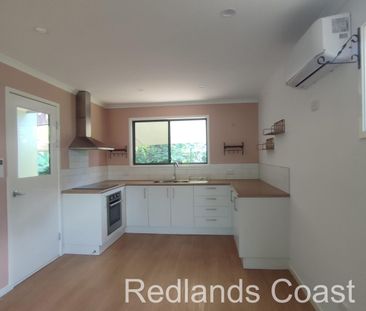 A Gorgeous 2 bedroom property - Photo 3