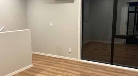 Central Living on Dudley St - Photo 5