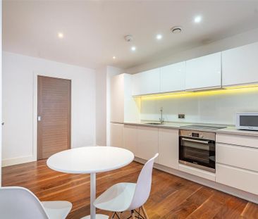 1 bedroom flat to rent - Photo 6