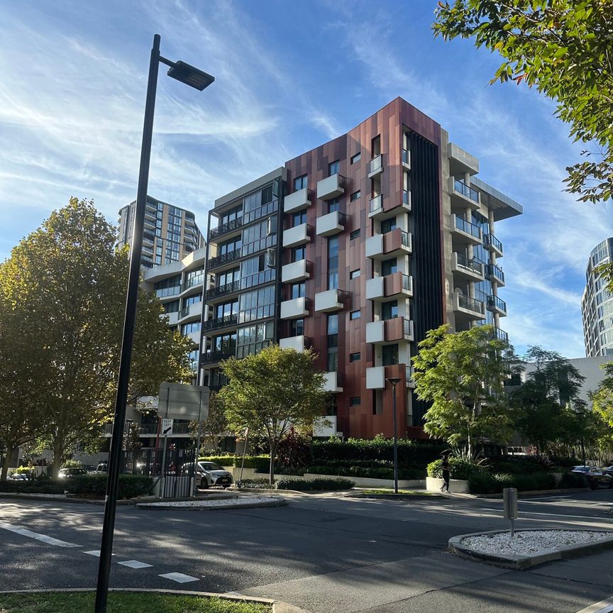 Wentworth Point - Photo 1