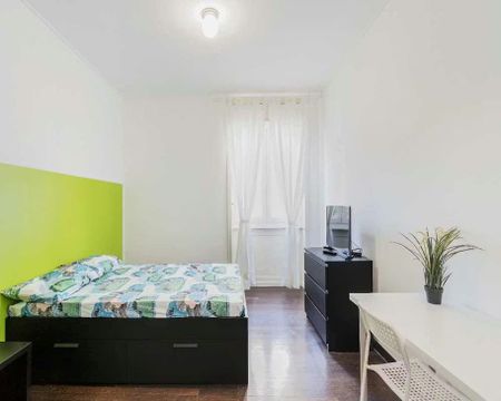 Via Felice Bellotti, Milan, Lombardy 20129 - Photo 3