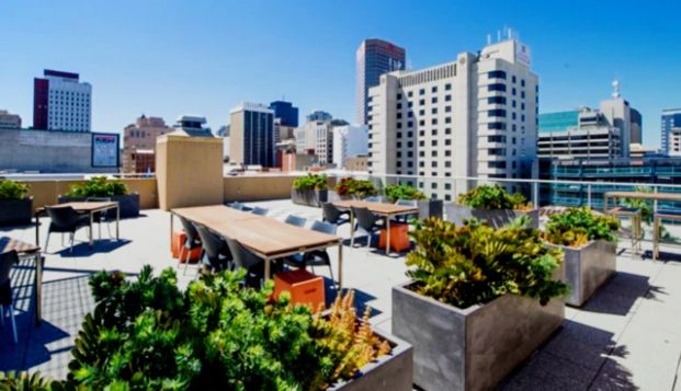 1 Bedroom in Two Bedroom Deluxe with balcony - Photo 1