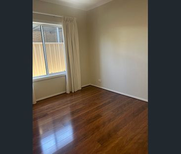 Modern, Conveniently Located, Three Bedroom Home - Photo 5