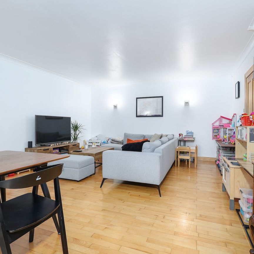 Buchanan Gardens, Glasgow, G32 9QY - Photo 1