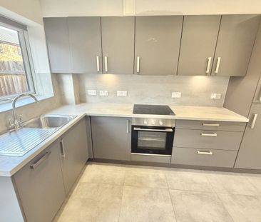 Oxford Street - Photo 4