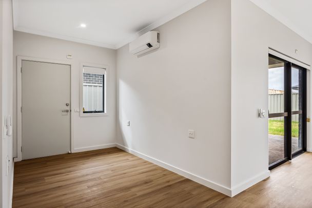 20 Clonlara Circuit, Virginia SA 5120 - House For Rent | Domain - Photo 1