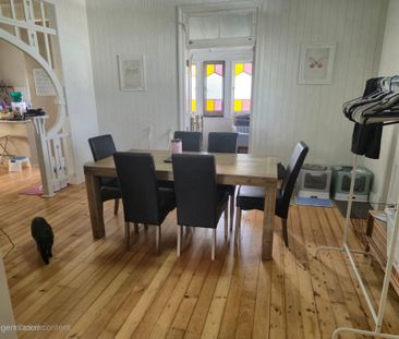 North Booval - Photo 4