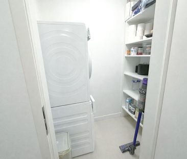 Schicke 2 ZKB in Tarforst mit Balkon, Einbauküche und Tiefgarage - Foto 6