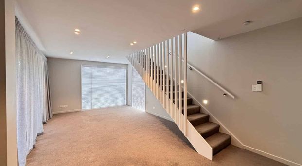 Fantastic Location - Photo 1