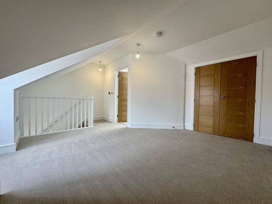Skylark Way, Exmouth - Photo 1