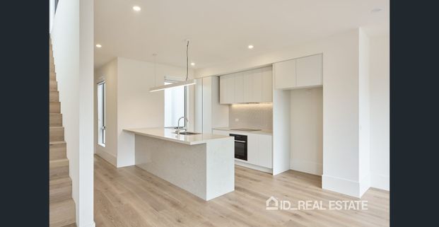 Welcome to Port Lane. - Photo 1