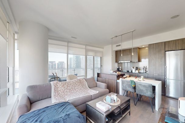 For Lease - 1 Bloor Street Unit# 3401, Toronto, Ontario - Photo 1