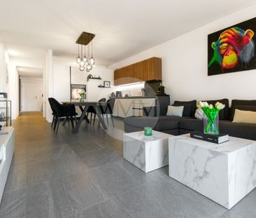 ELEGANT 2.5-ROOM APARTMENT WITH TERRACE AND GARDEN - Photo 2