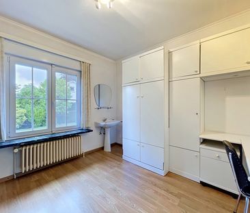 Bungalow met 3 SLPKS, garage en tuin in Sint-Martens-Latem - Photo 4