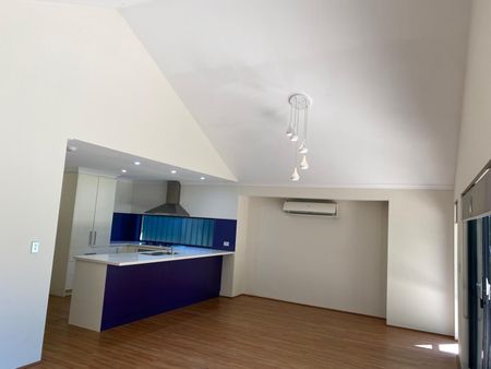 Spacious Modern Living in Busselton - Photo 4