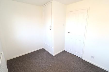 0 BED Semi-detached house To rent - Photo 4