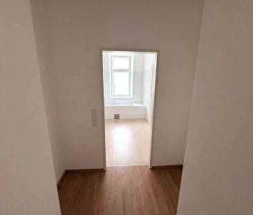 Charmante 2-Zi-Wohnung in 1100 Wien, U-Bahn-Nähe, mit Einbauküche u... - Photo 5