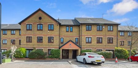 2 bedroom Flat To Let - Photo 4