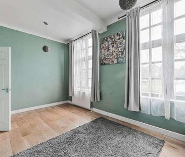 Hood Lodge, Aldersbrook, E11 - Photo 4