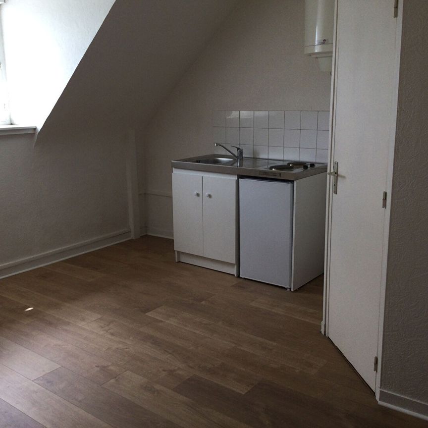 Appartement Quimper 1 pièce 12.40 m2 - Photo 2