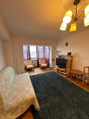 Apartament 3 camere de inchiriat, in zona Centrala - vedere - Photo 1