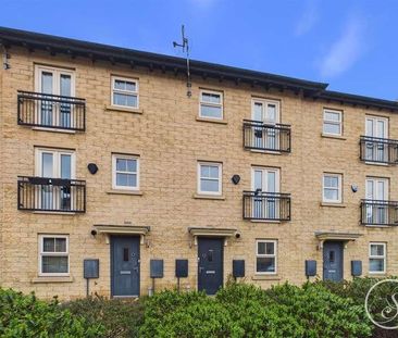 Holts Crest Way, Leeds, LS12 - Photo 1