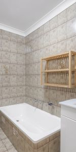 2 bedroom apartment - 25% below market rent - Photo 4