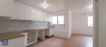 Location Appartement 2 pièces 41m² NICE 06100 - Photo 3