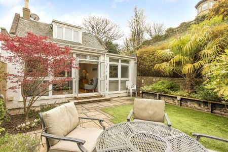 3 bedroom detached house to rent - Photo 3