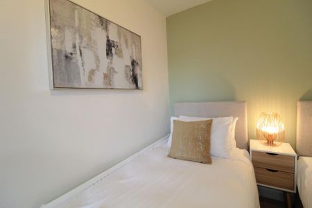 2 bedroom terraced house to rent - Photo 5