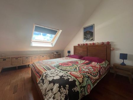 Location Appartement 4 pièces Meublé 86m² ST PIERRE 97410 - Photo 3