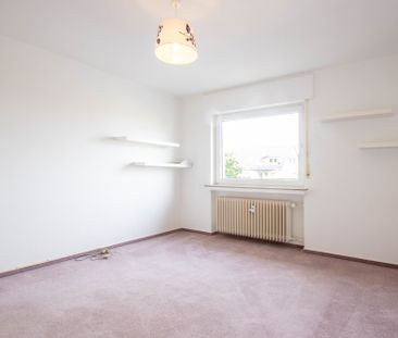 Schicke 2 Zimmerwohnung mit Balkon, Einbauküche und Garage in Biele... - Photo 5