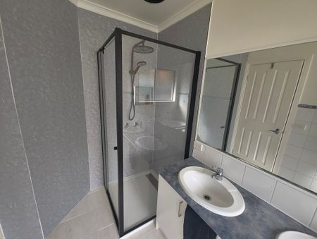 Endeavour Hills - Photo 5