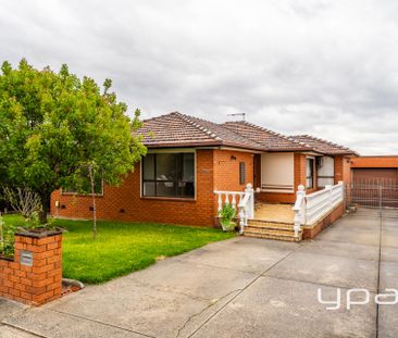 229 Melrose Drive, TULLAMARINE - Photo 5