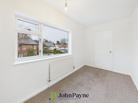 2 bedroom semi-detached house to rent - Photo 4