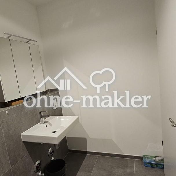 1-Zimmer-Apartement möbiliert mit Küche und kleiner Terrasse - Photo 1