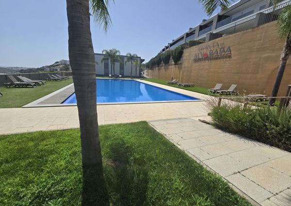 Apartamento T1 para arrendamento, com vista mar em Albufeira, Algarve