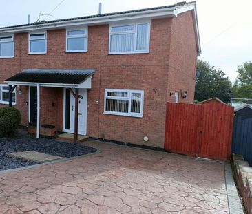 3 bedroom terraced house to rent - Photo 1