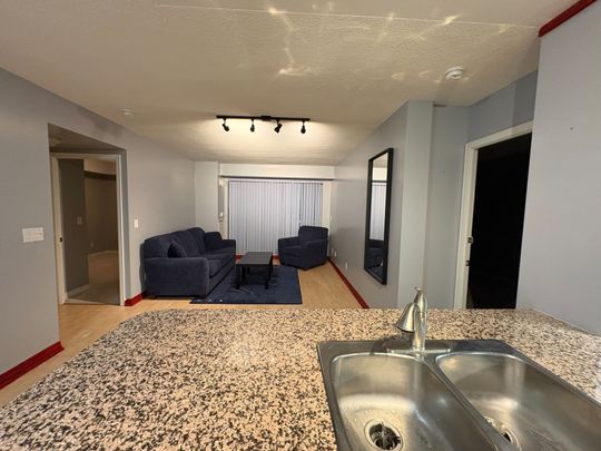 For Lease - 1403 Royal York Road Unit# 610, Toronto, Ontario - Photo 1