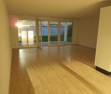 Helle 3.5-Zimmer-Wohnung mit Sitzplatz - Photo 1