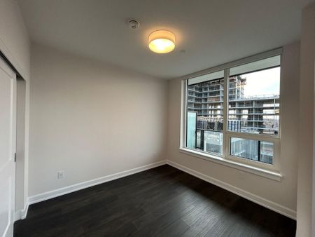 For Lease - 3220 William Coltson Avenue Unit# 622, Oakville, Ontario - Photo 2