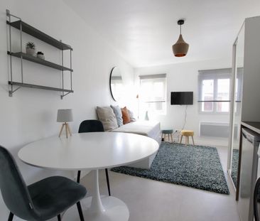 Location Appartement 1 pièce 18m² MARSEILLE 6ème - Photo 5