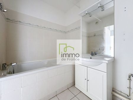 Location Appartement 2 pièces 46m² - Photo 2