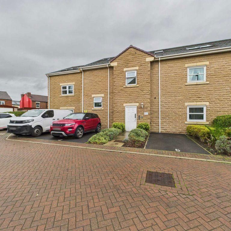 2 bedroom apartment to rent - Photo 1