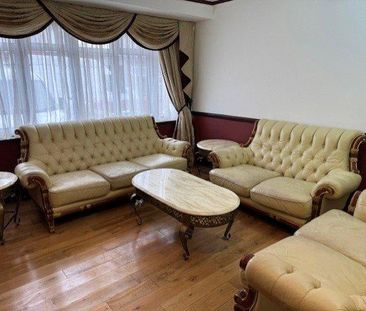 4 bedroom terraced house to rent - Photo 2