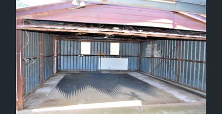 Tidy Home on Corner Block - Photo 4