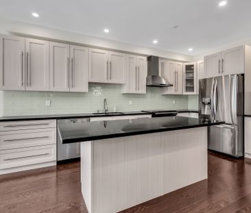 For Lease - 2394 Alstep Way, Oakville, Ontario - Photo 2