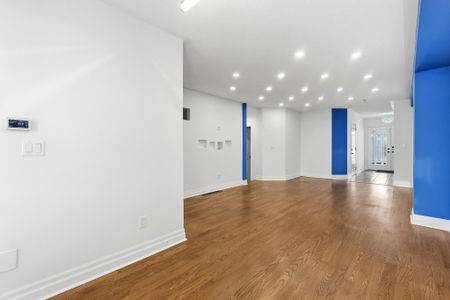 For Lease - 171 Manley Lane, Milton, Ontario - Photo 3