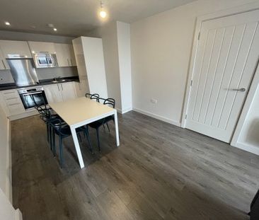 One Baltic Square, Liverpool City - Photo 3