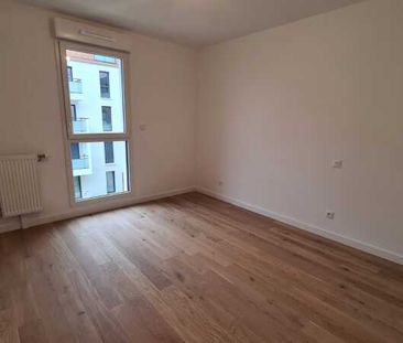 Location Appartement 4 Pièces 113 m² - Photo 6